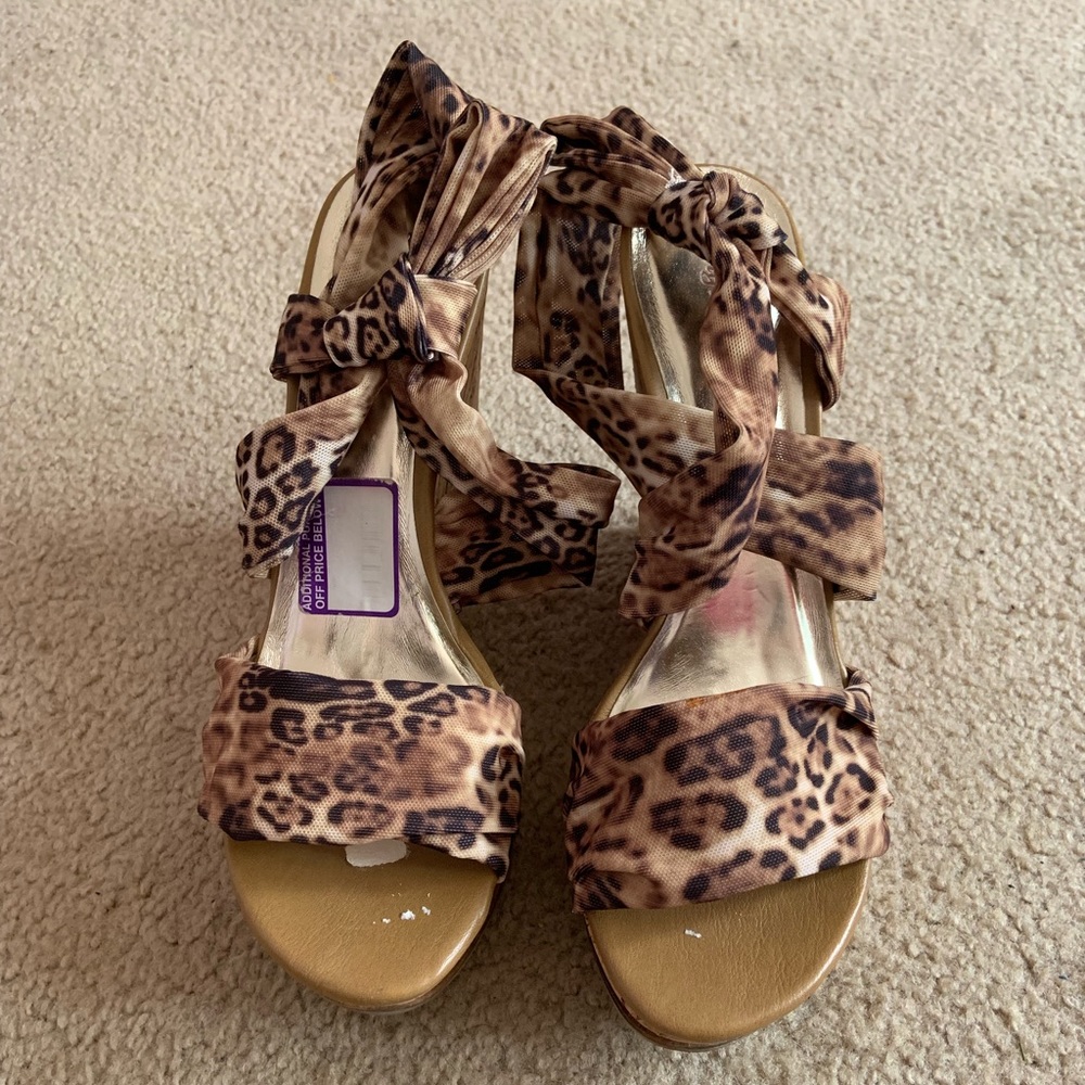 Leopard print wedges